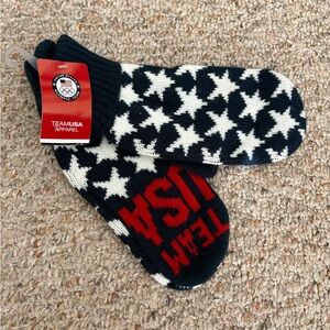 Brand New! Team USA Olympics Knit Mittens